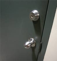 Chicago Deadbolt lock Installer